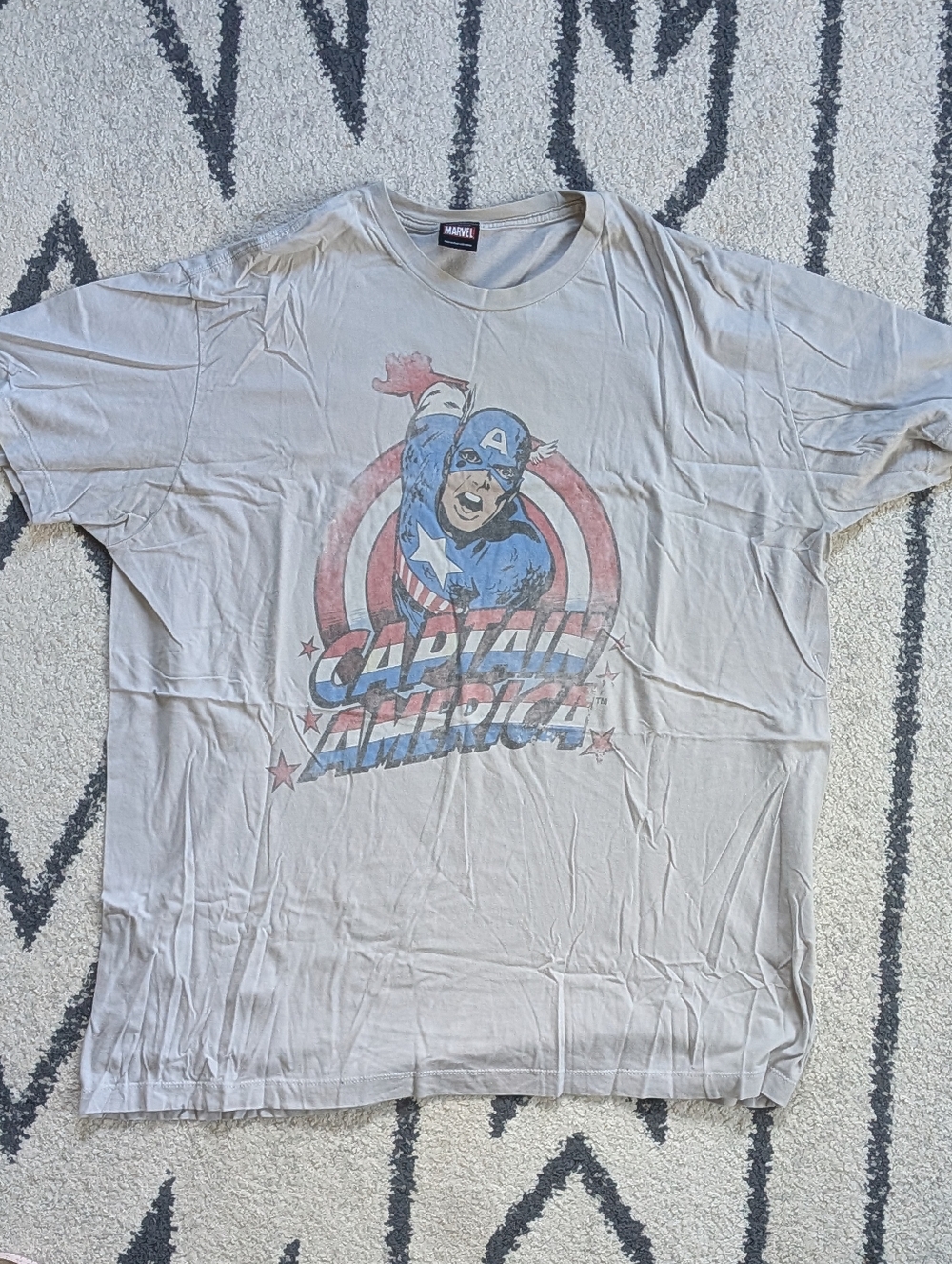 Vintage Style Marvel Captain America Tee - Gray with Red & Blue Graphic